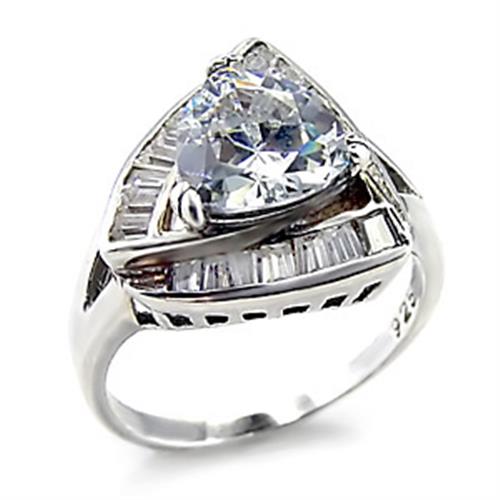 MA00201 High-Polished 925 Sterling Silver Ring with AAA Grade CZ in Clear