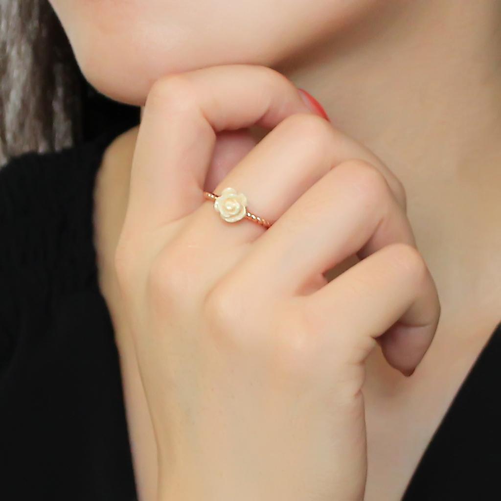 MA3W1492 - Rose Gold Brass Ring with Synthetic Synthetic Stone in White