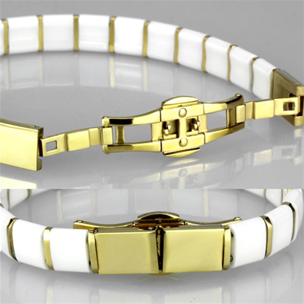 MA3W989 - IP Gold(Ion Plating) Stainless Steel Bracelet with Ceramic in White