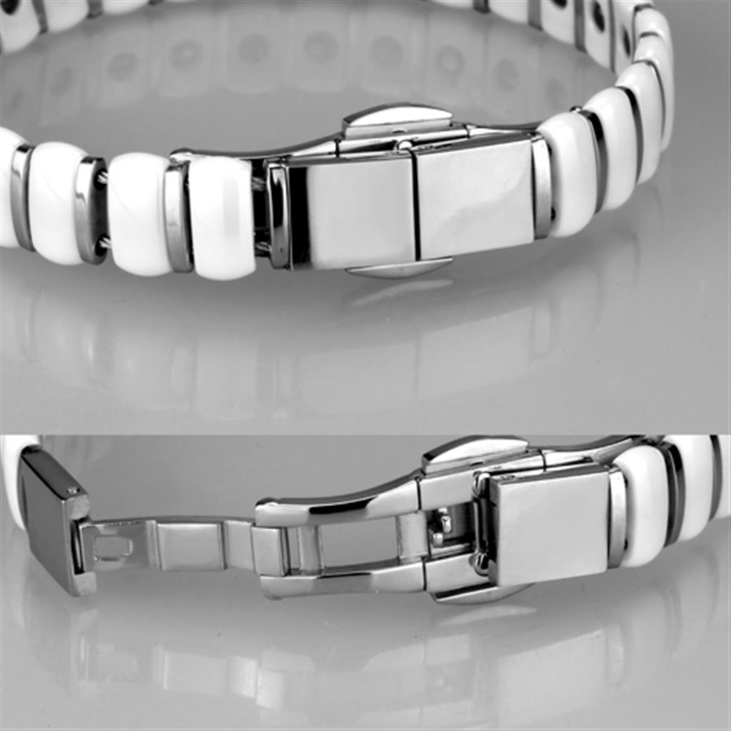 MA3W994 - High polished (no plating) Stainless Steel Bracelet with Ceramic in White