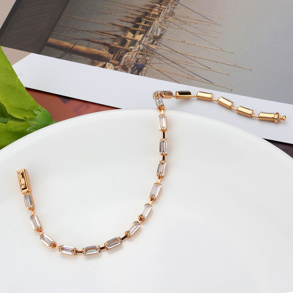 MA3W1711 - Rose Gold Brass Bracelet with AAA Grade CZ in Clear