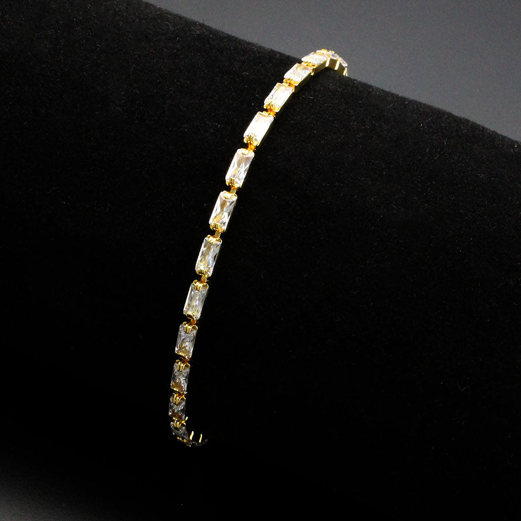 MA3W1716 - Gold Brass Bracelet with AAA Grade CZ in Clear