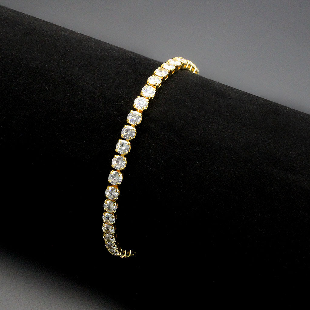 MA3W1719 - Gold Brass Bracelet with AAA Grade CZ in Clear