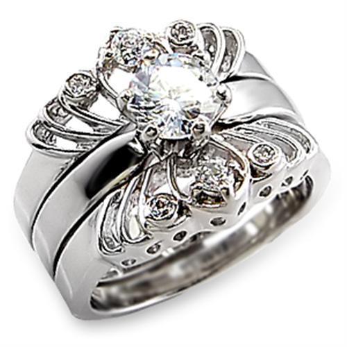 MA62014 - High-Polished 925 Sterling Silver Ring with AAA Grade CZ in Clear