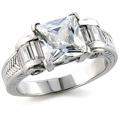 MA6X213 - High-Polished 925 Sterling Silver Ring with AAA Grade CZ in Clear