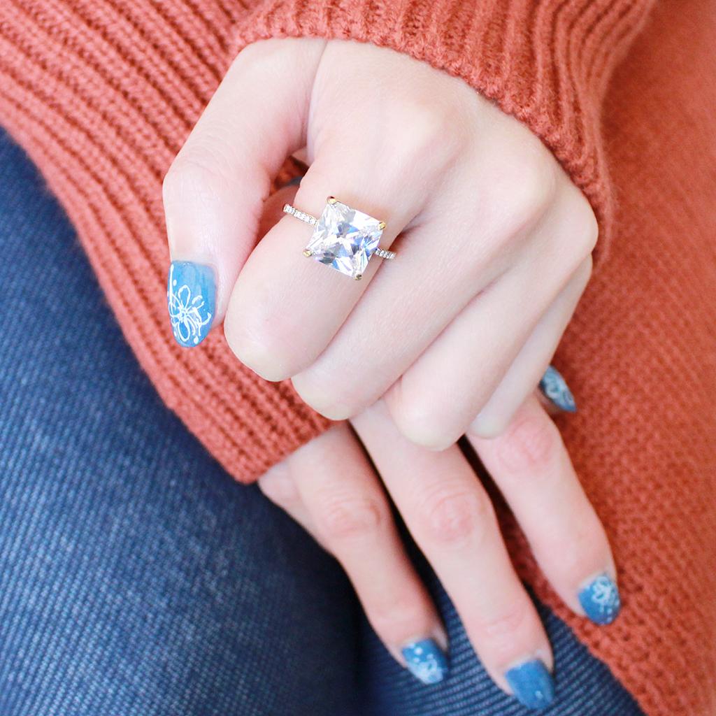 MADA172 - IP Gold(Ion Plating) Stainless Steel Ring with AAA Grade CZ in Clear