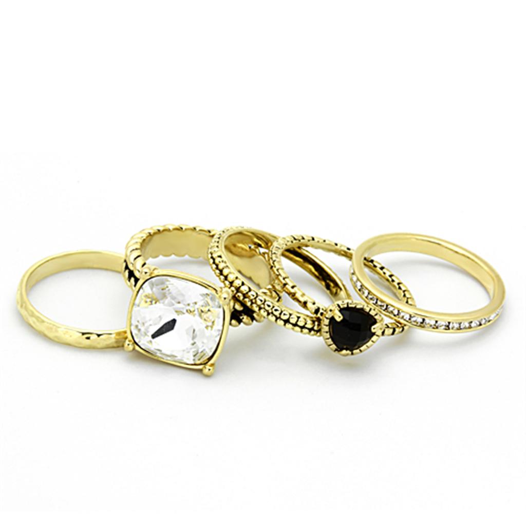 MALO3059 - Gold Brass Ring with Top Grade Crystal in Clear