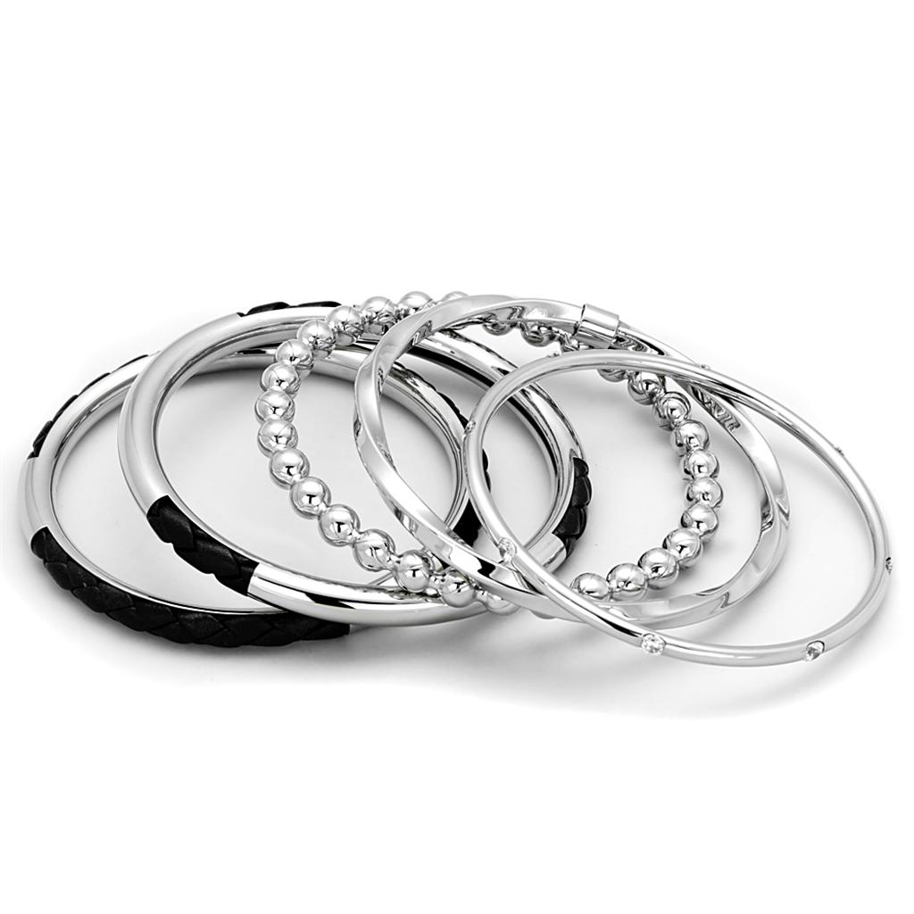 MALO3640 - High polished (no plating) Stainless Steel Bangle with AAA Grade CZ in Clear