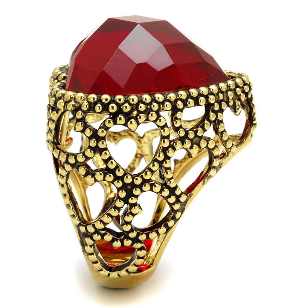 MALO4102 - Gold Brass Ring with Synthetic Synthetic Glass in Garnet