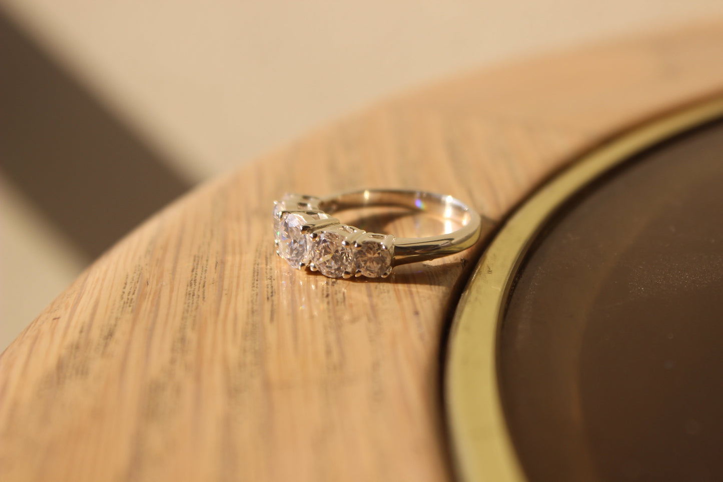 MALOAS1386 - Rhodium 925 Sterling Silver Ring with AAA Grade CZ in Clear