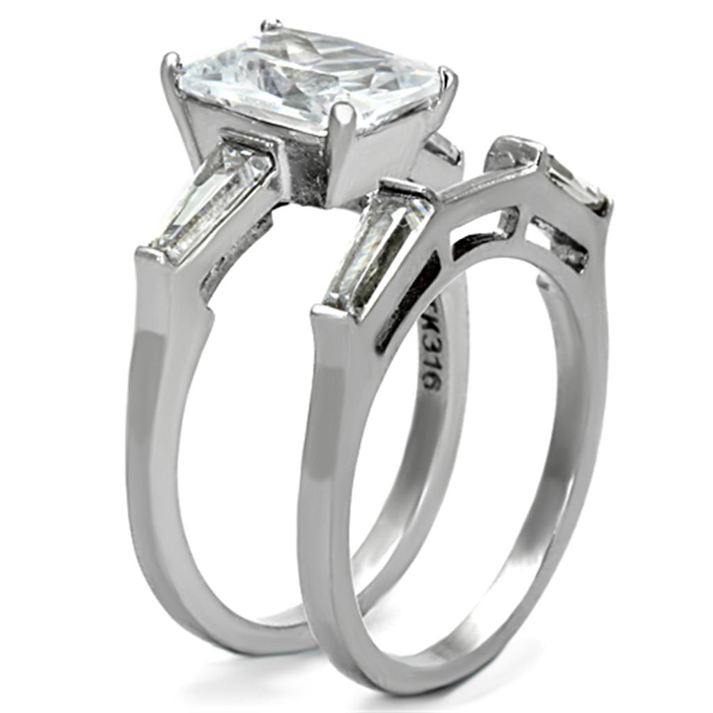MATK1229 - High polished (no plating) Stainless Steel Ring with AAA Grade CZ in Clear