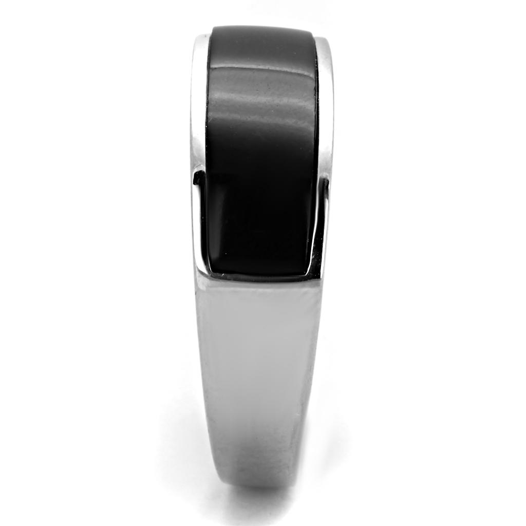 MATK2062J - High polished (no plating) Stainless Steel Ring with Synthetic Onyx in Jet