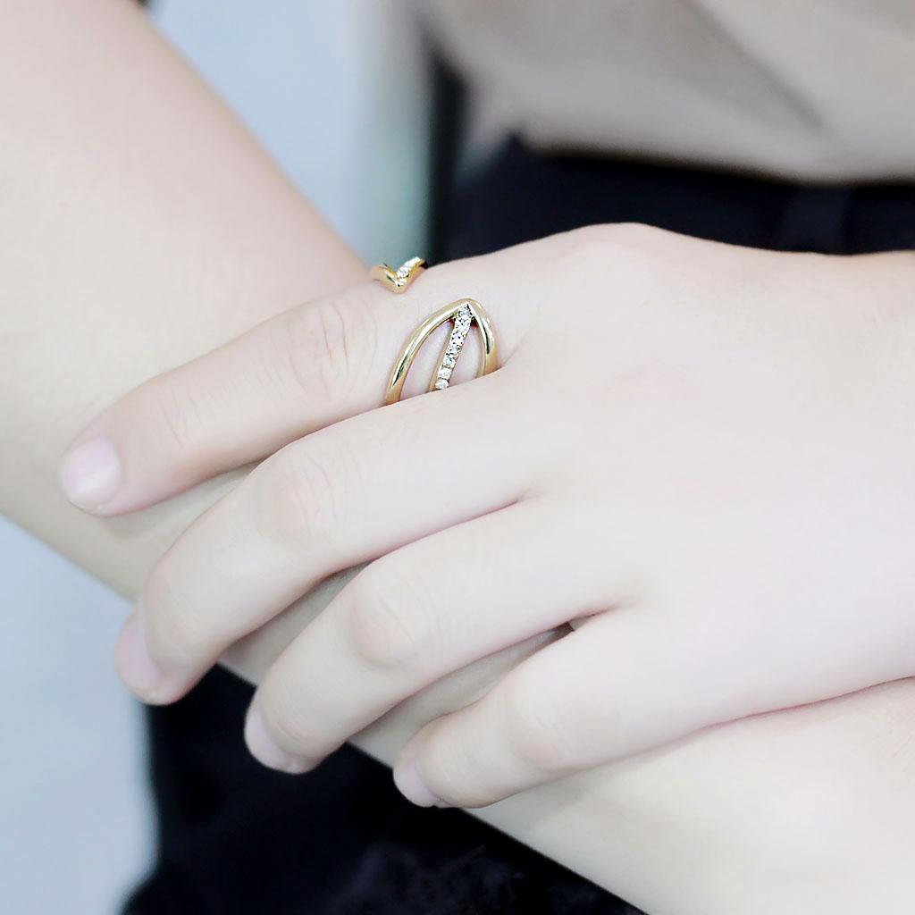 MATK3710 - IP Gold(Ion Plating) Stainless Steel Ring with Top Grade Crystal in Clear