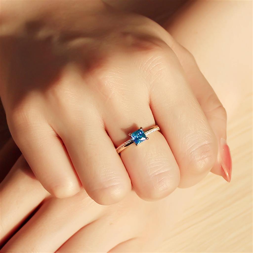 MATS559 - Gold 925 Sterling Silver Ring with AAA Grade CZ in Sea Blue