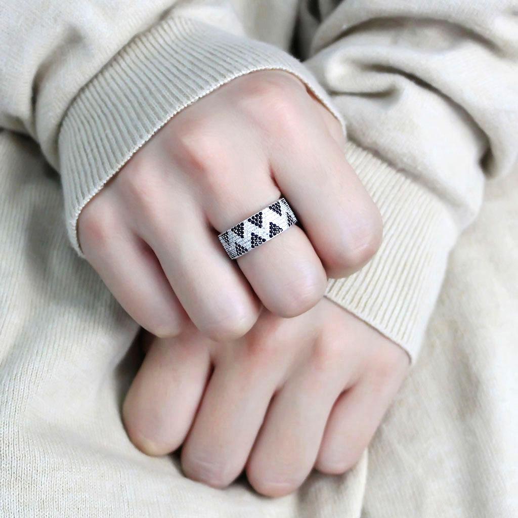 MATS613 - Rhodium 925 Sterling Silver Ring with AAA Grade CZ in Jet