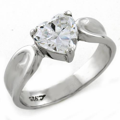 MALOAS1061 - High-Polished 925 Sterling Silver Ring with AAA Grade CZ in Clear
