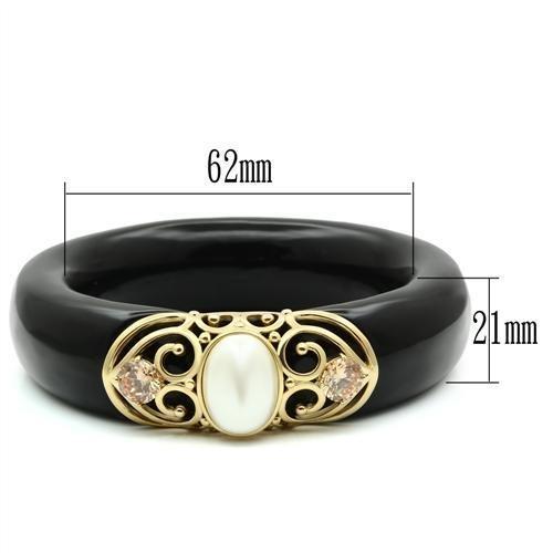 MAVL032 - IP Gold(Ion Plating) Brass Bangle with Synthetic Pearl in White