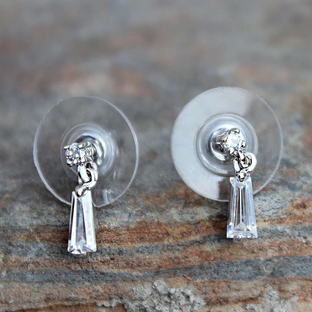 MALOA1383 - Rhodium Plating Brass Earrings with AAA Grade CZ  in Clear