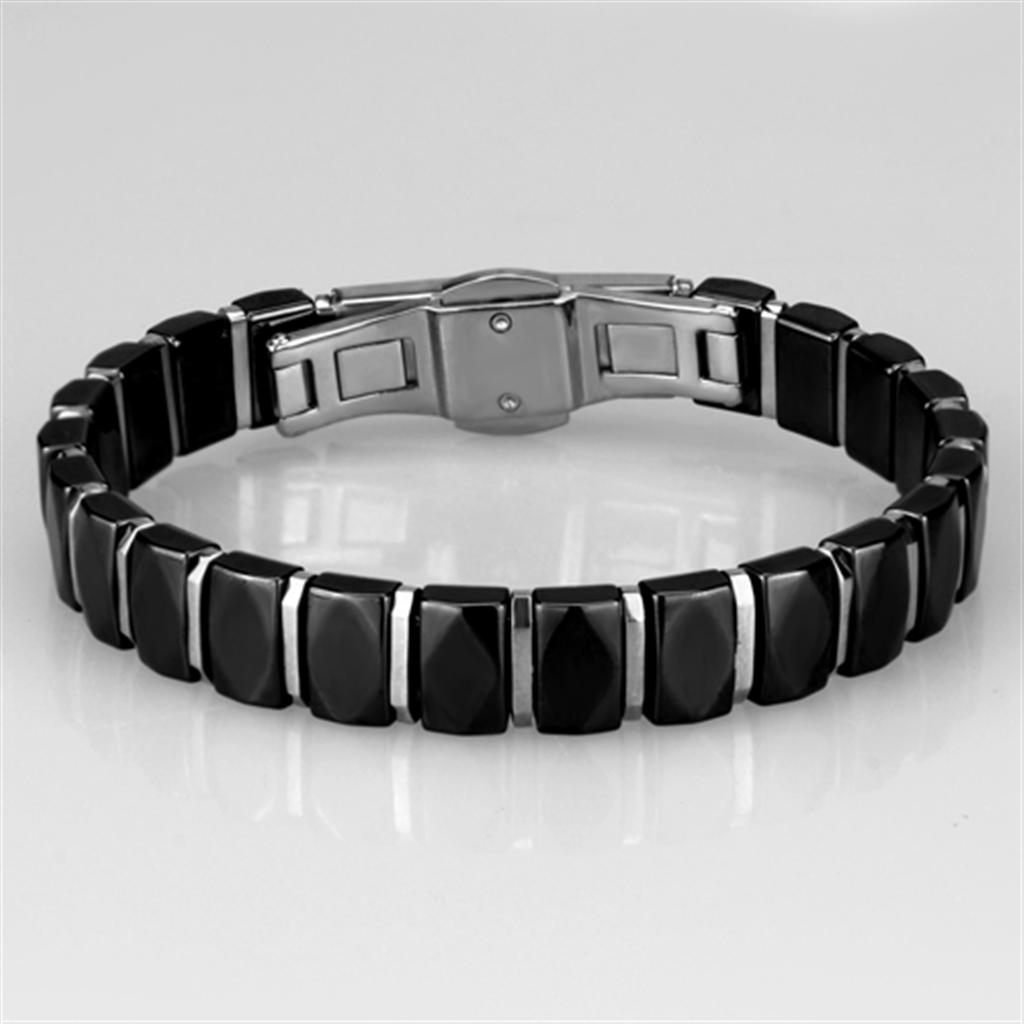 MA3W990 - High polished (no plating) Stainless Steel Bracelet with Ceramic  in Jet