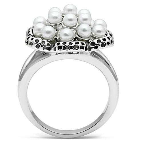 MA3W232 - Rhodium Brass Ring with Synthetic Pearl in White