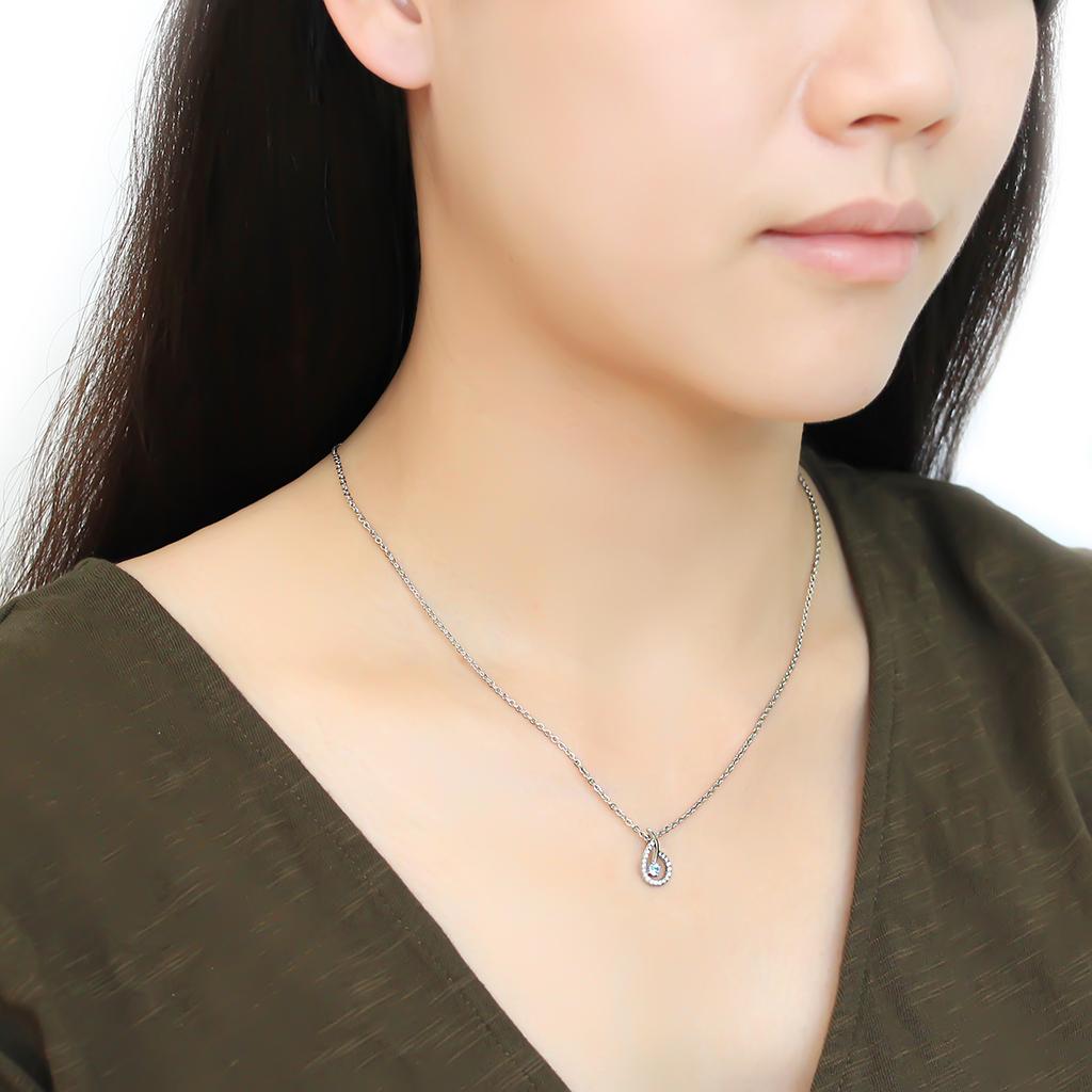 MADA090 - High polished (no plating) Stainless Steel Chain Pendant with AAA Grade CZ  in Sea Blue