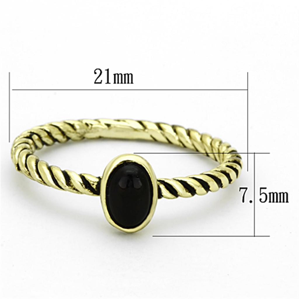 MALO3063 - Gold Brass Ring with Synthetic Onyx in Jet
