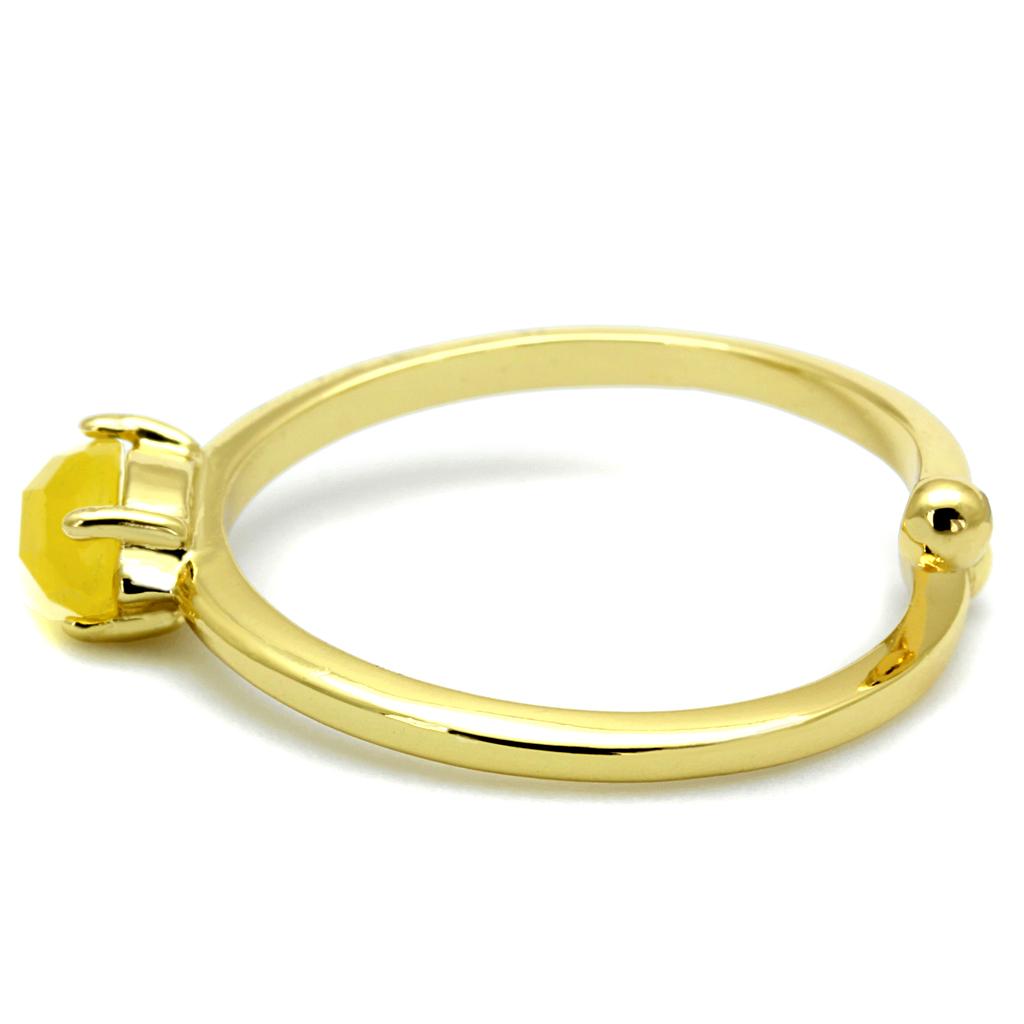 MALO4066 - Flash Gold Brass Ring with Synthetic Cat Eye in Topaz