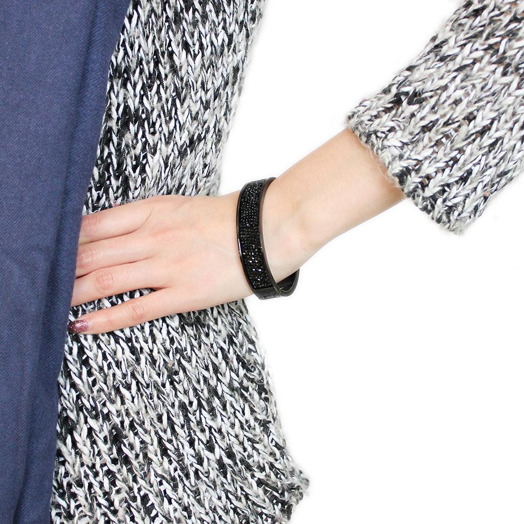 MALO4286 - IP Black(Ion Plating) Brass Bangle with Top Grade Crystal  in Jet