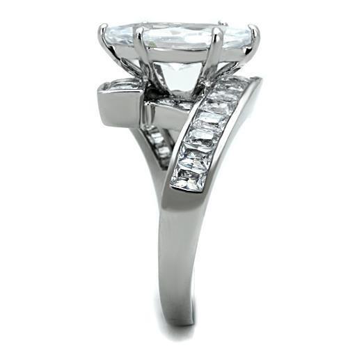 MATK1754 - High polished (no plating) Stainless Steel Ring with AAA Grade CZ  in Clear