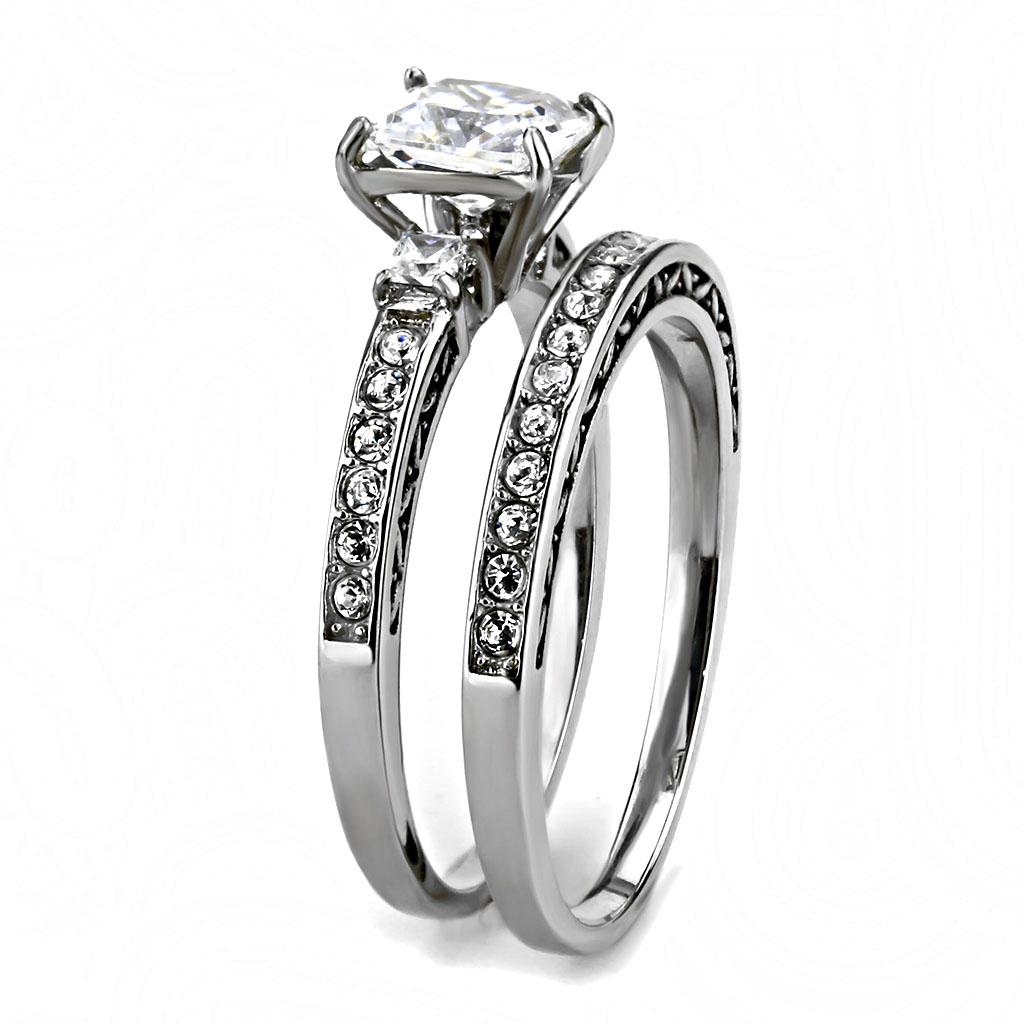 MATK3510 - High polished (no plating) Stainless Steel Ring with AAA Grade CZ  in Clear