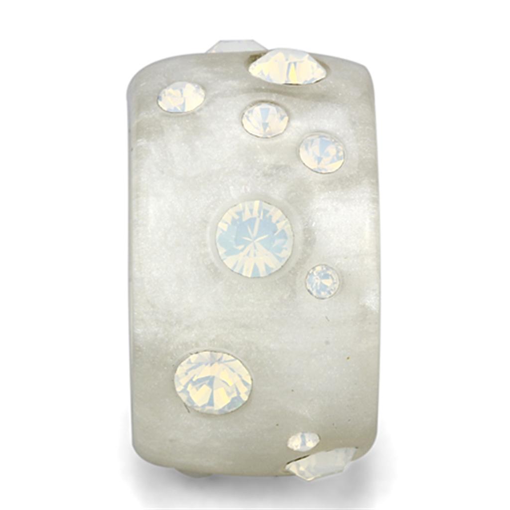 MAVL078 -  Resin Ring with Top Grade Crystal  in Aurora Borealis (Rainbow Effect)