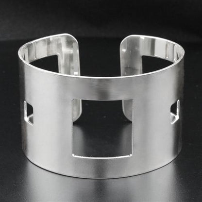 MALO1952 - High polished (no plating) Stainless Steel Bangle with No Stone