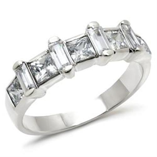 MALOAS725 - High-Polished 925 Sterling Silver Ring with AAA Grade CZ  in Clear