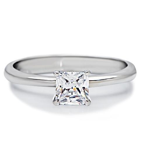 MATK202 - High polished (no plating) Stainless Steel Ring with AAA Grade CZ  in Clear