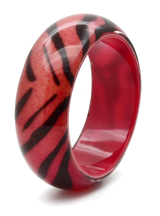 MAVL036 -  Resin Bangle with Synthetic Synthetic Stone in Animal pattern