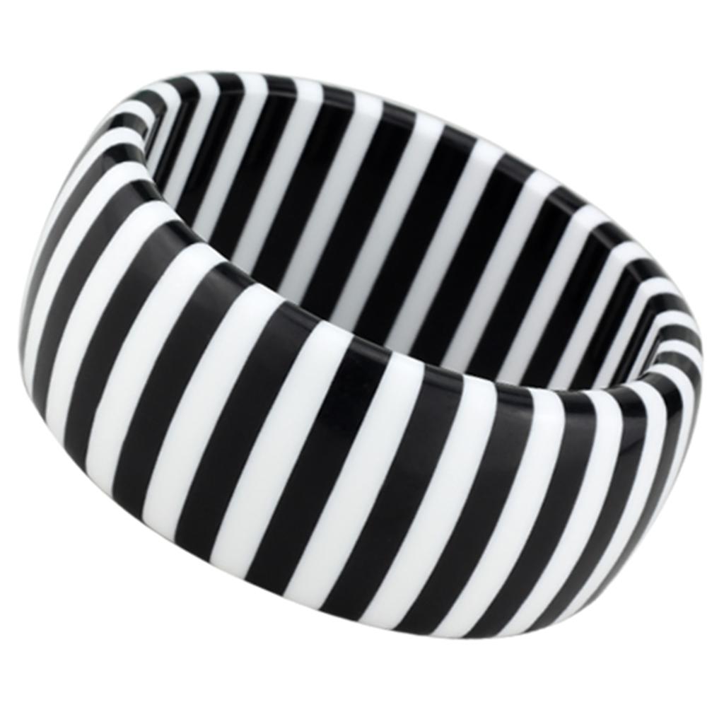 MAVL124 -  Resin Bangle with No Stone